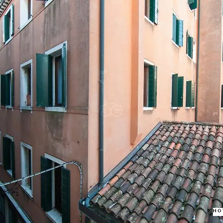 Hotel H O T E L S A N G A L L O L