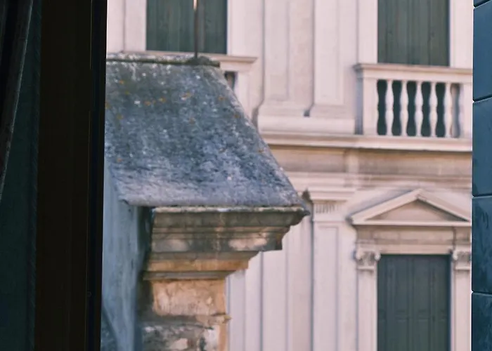 Ll H O T E L S A N G A L L O Ll