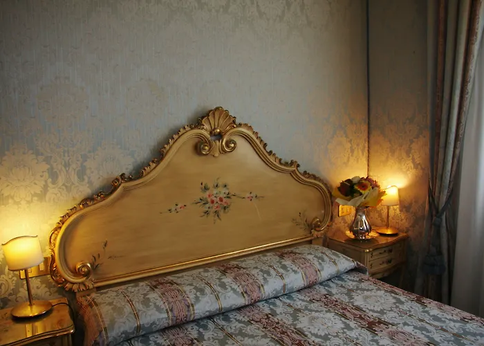 Ll H O T E L S A N G A L L O Ll Hotel