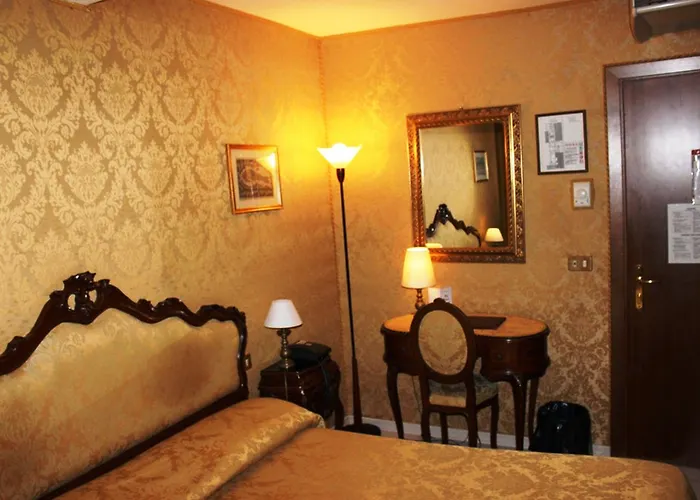 Ll H O T E L S A N G A L L O Ll Hotel 3*