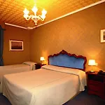 Otel Ll H O T E L S A N G A L L O Ll