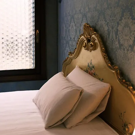 H O T E L S A N G A L L O L 3* Venedig