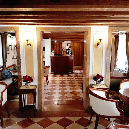 H O T E L S A N G A L L O L 3* Venedig