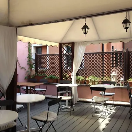 H O T E L S A N G A L L O L Отель