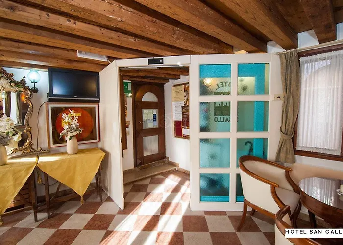 H O T E L S A N G A L L O L Отель Венеция