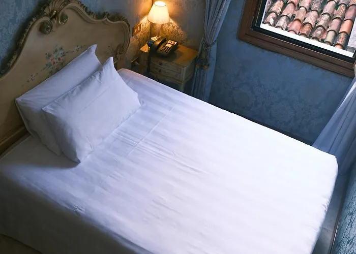 Отель H O T E L S A N G A L L O L 3*