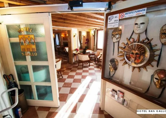 H O T E L S A N G A L L O L