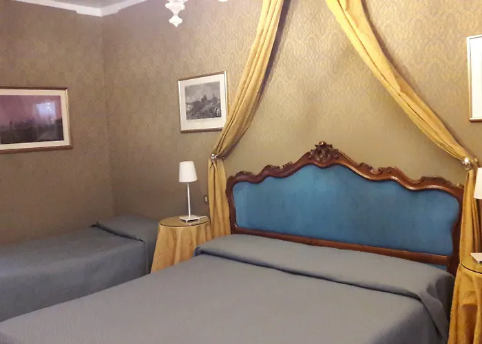 H O T E L S A N G A L L O L Отель Венеция