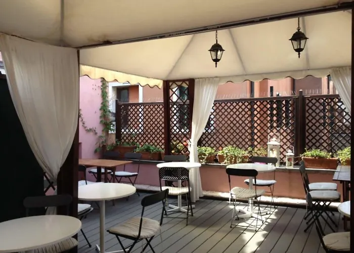 H O T E L S A N G A L L O L Отель