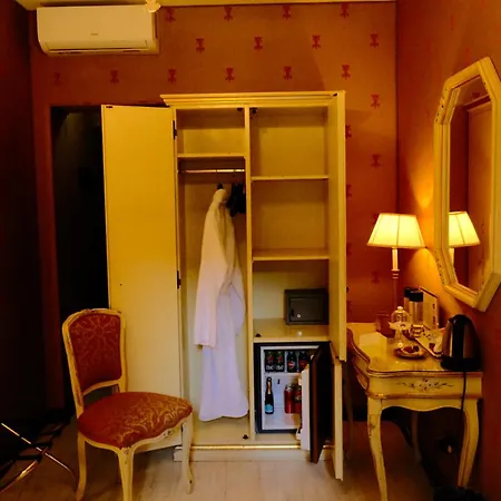 Hotel H O T E L S A N G A L L O L Veneza