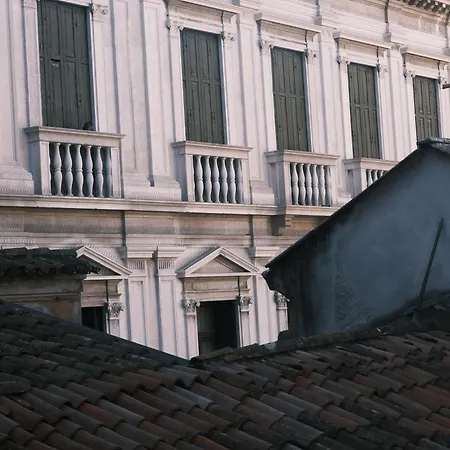 酒店 Ll H O T E L S A N G A L L O Ll