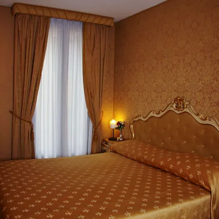 Hotel Ll H O T E L S A N G A L L O Ll