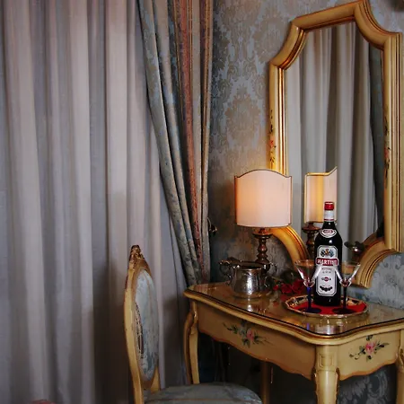 Ll H O T E L S A N G A L L O Ll Hotel