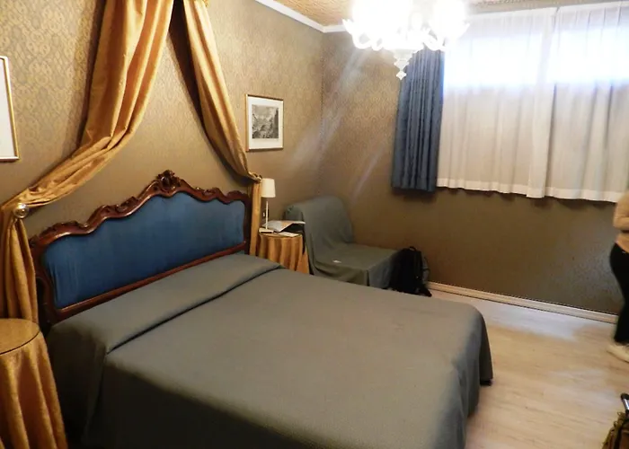 H O T E L S A N G A L L O L